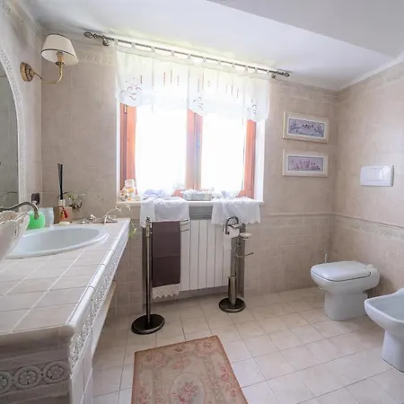 Holiday home Trullo Leone