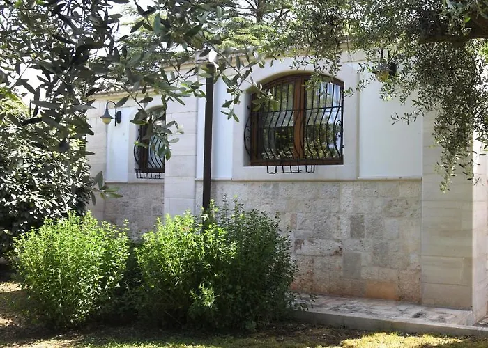 Trullo Leone * Martina Franca