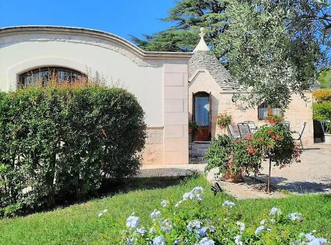 Holiday home Trullo Leone *